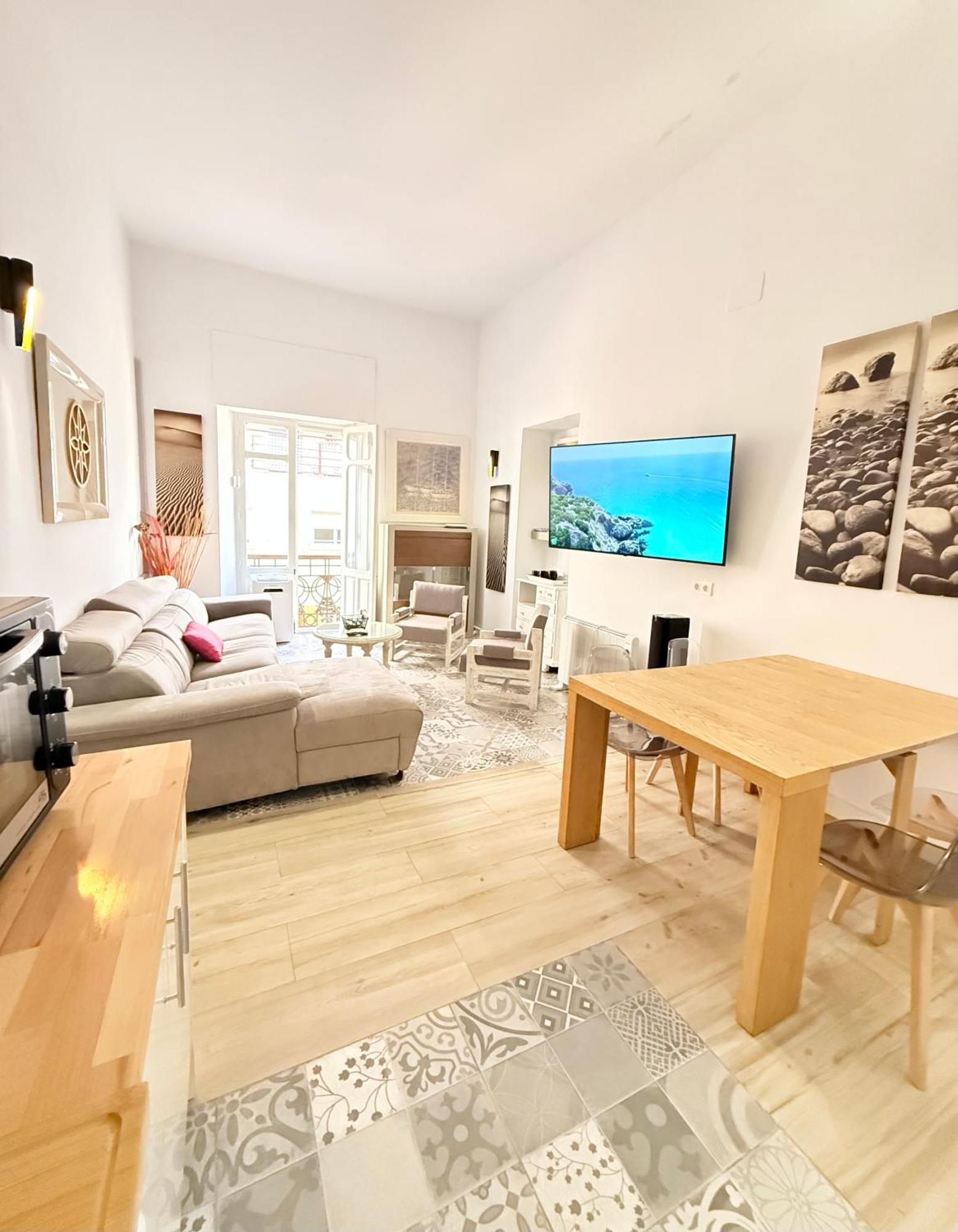 Riad 1 2C Мелиля Екстериор снимка